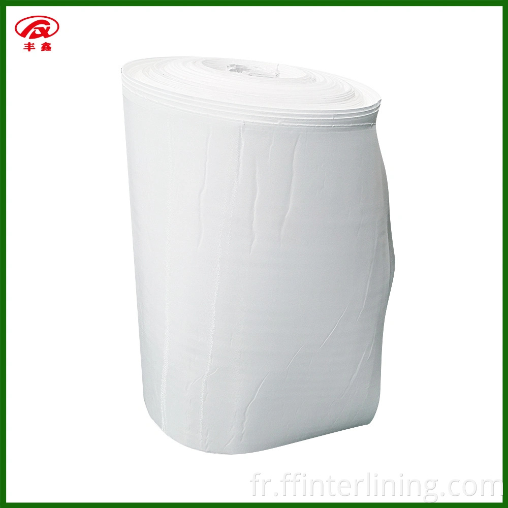 Tissu filtrant en tissu non tissé de polyester d'aiguille de polyester pour filtre à air